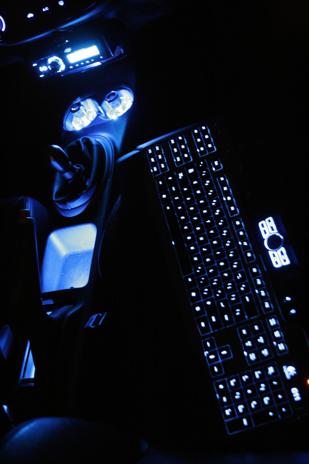 Name:  wholedash06.jpg
Views: 108
Size:  148.0 KB