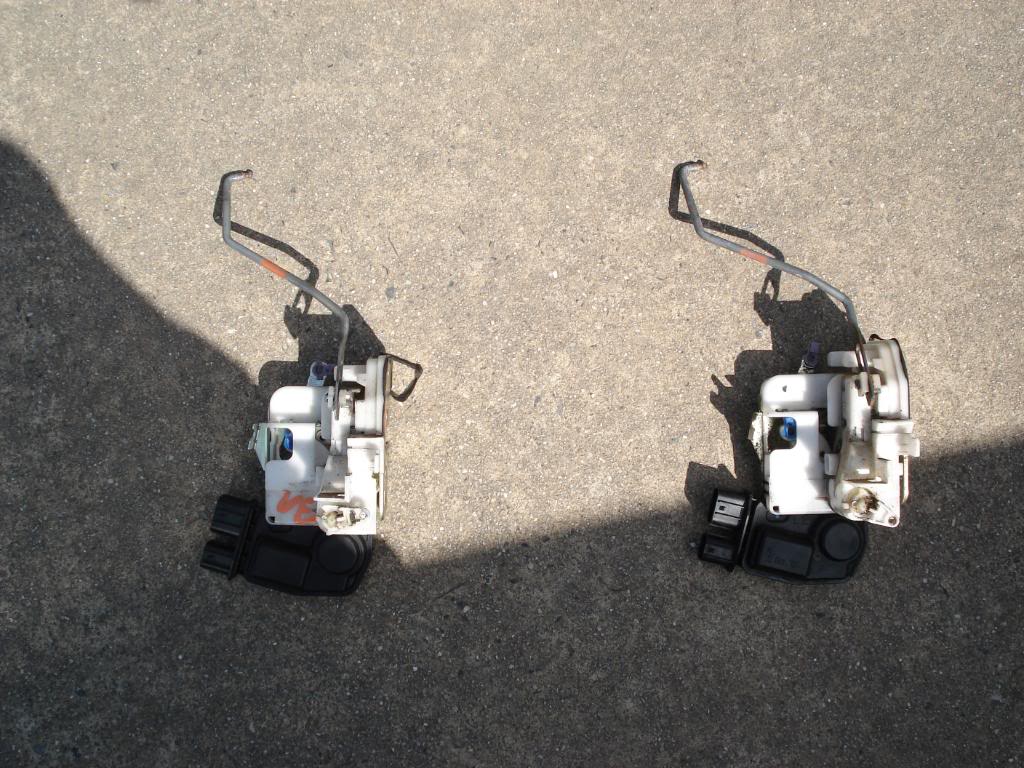 Name:  DSC03792.jpg
Views: 25211
Size:  154.7 KB