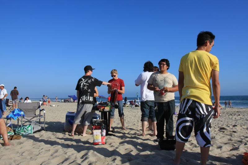 Name:  BeachMeet084.jpg
Views: 53
Size:  62.8 KB