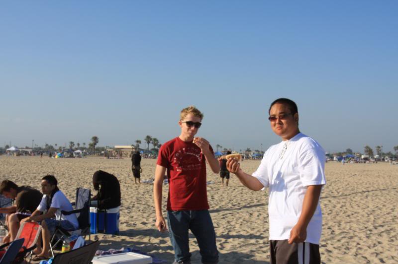 Name:  BeachMeet088.jpg
Views: 68
Size:  52.9 KB