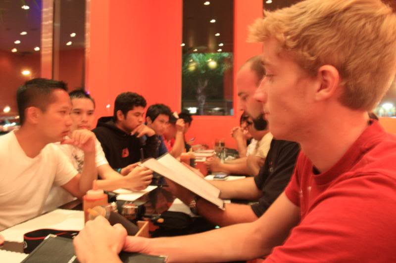 Name:  BeachMeet102.jpg
Views: 56
Size:  53.5 KB