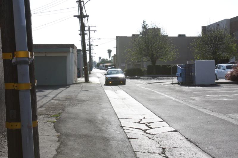 Name:  irvine005.jpg
Views: 53
Size:  62.7 KB