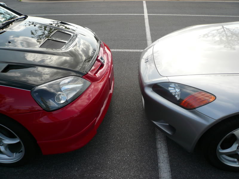 Name:  Thetwocars004.jpg
Views: 24
Size:  88.3 KB