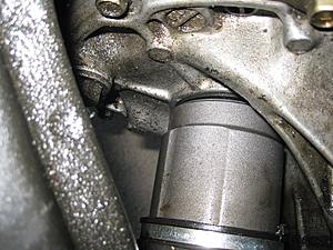 Click image for larger version

Name:	Axle seal top.jpg
Views:	1391
Size:	2.22 MB
ID:	111925