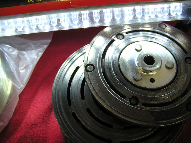 Name:  NLUN2NKl.jpg
Views: 352
Size:  64.9 KB