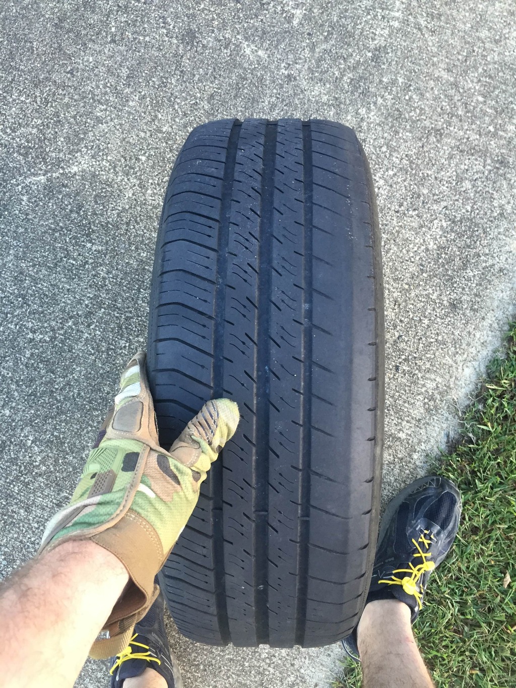 Name: tire1.jpg
Views: 1176
Size: 573.0 KB
