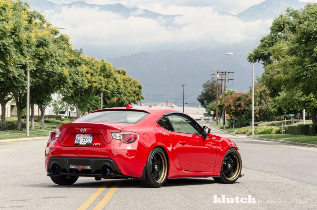 Name:  Scion-FR-S_5lr_zps11bd28df.jpg
Views: 116
Size:  117.5 KB