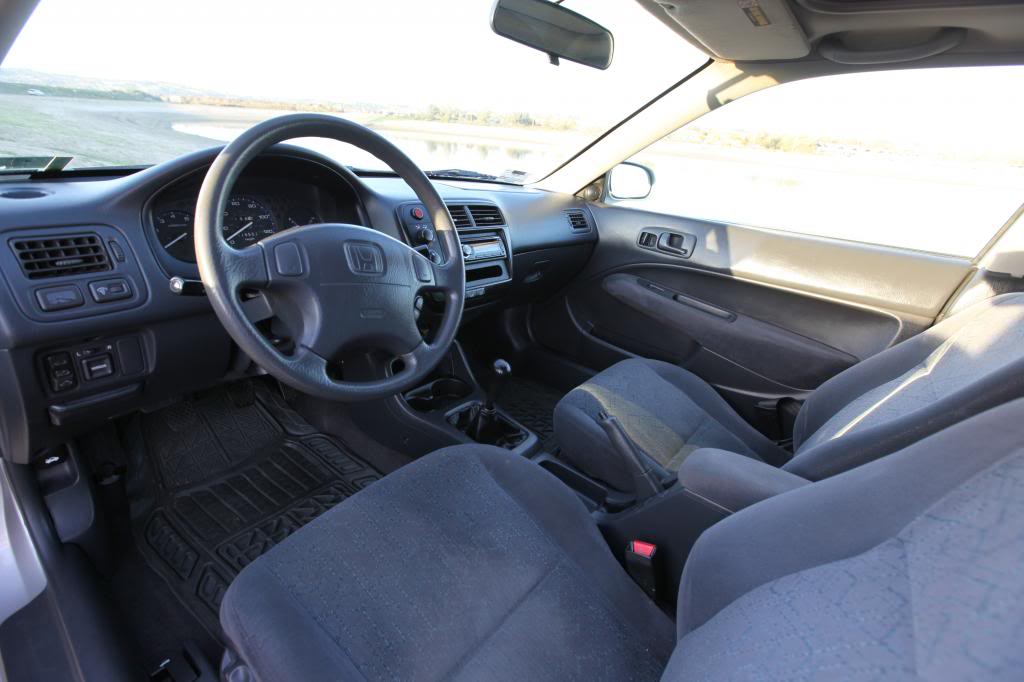 Name:  CivicInterior1_zps44e6594a.jpg
Views: 103
Size:  68.1 KB