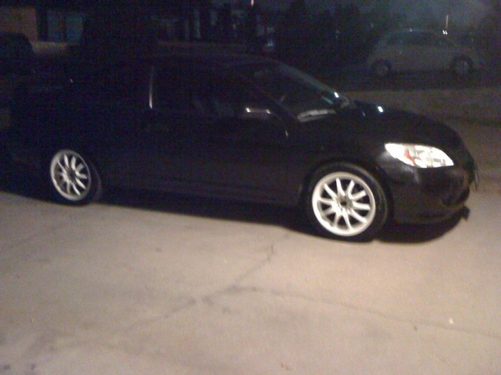Name:  BlackCivicwhiterims.jpg
Views: 2013
Size:  54.5 KB