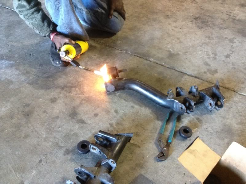 Name:  photo1-3-2.jpg
Views: 513
Size:  95.5 KB