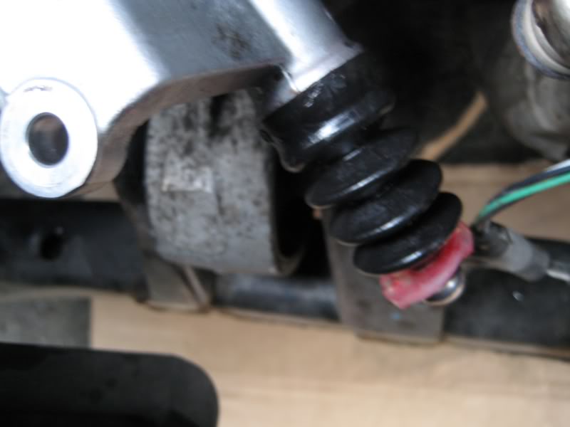Name:  HondaClutchSqueaklocation006_800x600.jpg
Views: 14591
Size:  31.6 KB
